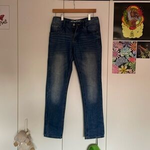 Basic straight jeans